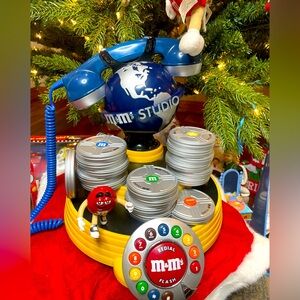 One-of-a-Kind Vintage M&M Phone – The Ultimate Retro Find!